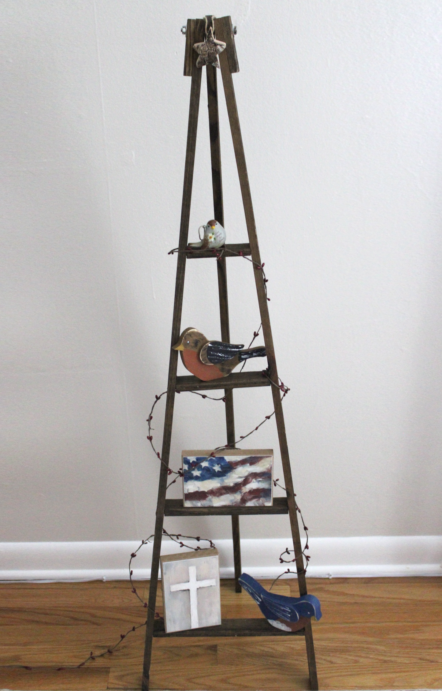 Lath Wood Decor Ladder with Stand