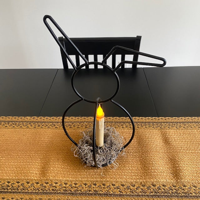 Iron 3D Bunny Pillar candle Holder