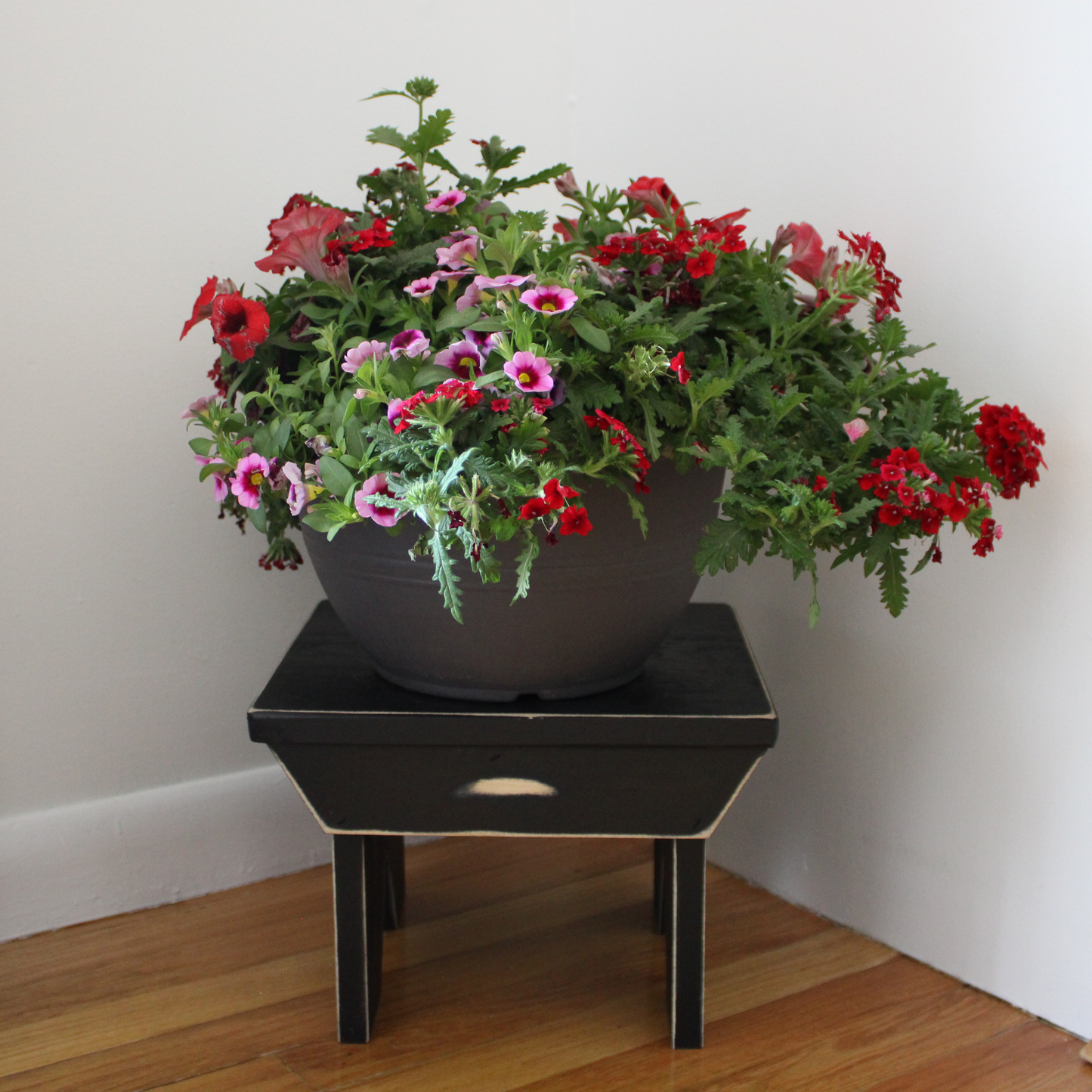 Solid Wood Stool Plant Stand