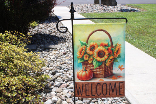 Wrought Iron Garden Flag Stand Finial Top with Closed Holder