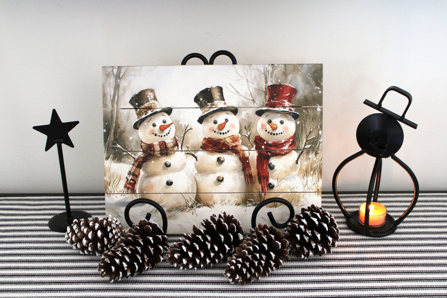 Iron 3D Snowman Tea Light Candle Holder