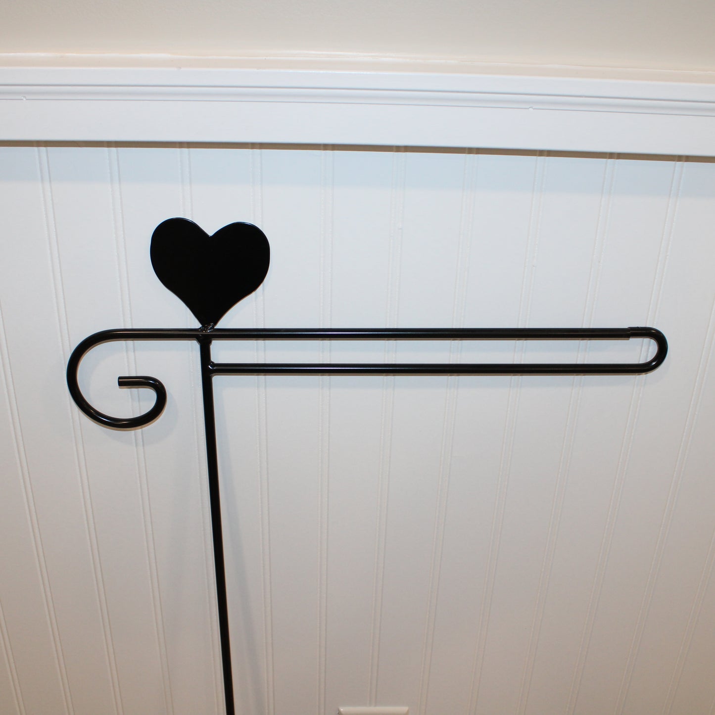 Wrought Iron Garden Flag Stand with Heart Top