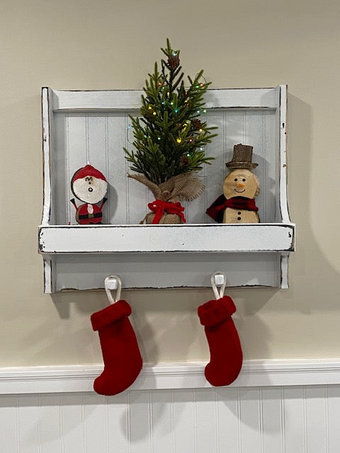 Two Peg Shelf Rack Wall Accent