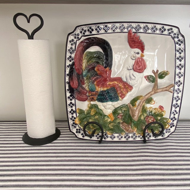 Wrought Iron Paper Towel Holder with Heart Top