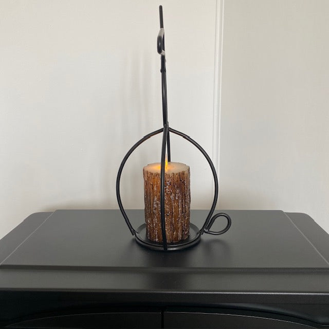 Iron 3D Bunny Pillar candle Holder