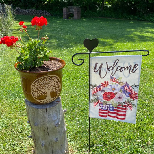 Wrought Iron Garden Flag Stand with Heart Top