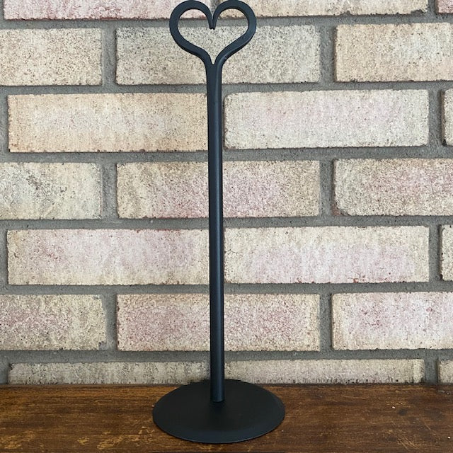 Wrought Iron Paper Towel Holder with Heart Top
