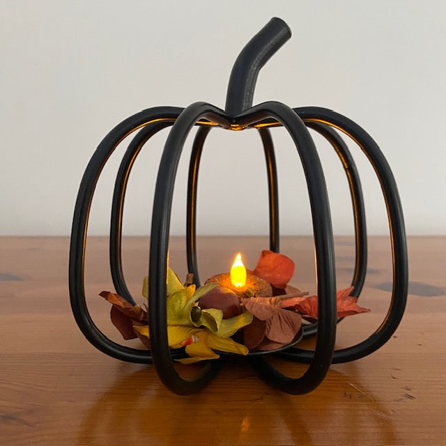 Wrought Iron 3D Pumpkin Tea Light Holder