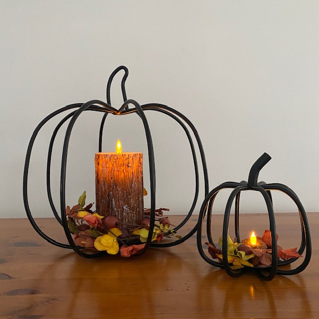 Wrought Iron 3D Pumpkin Tea Light Holder