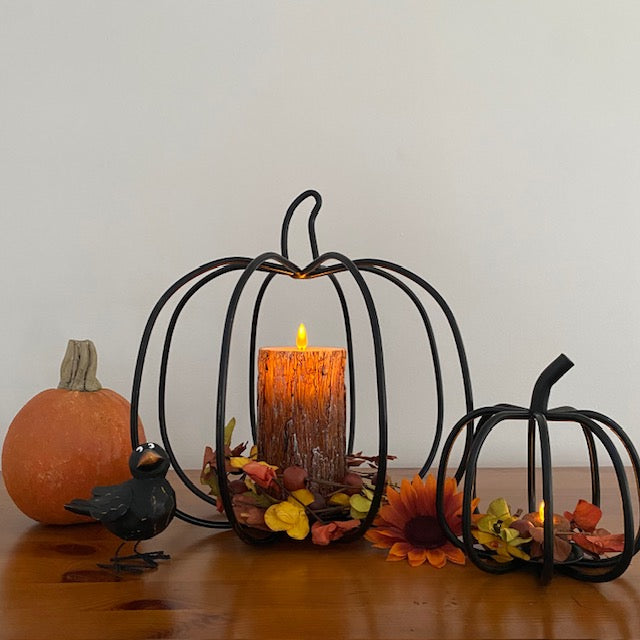 Wrought Iron 3D Pumpkin Pillar Candle Holder