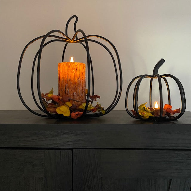 Wrought Iron 3D Pumpkin Pillar Candle Holder