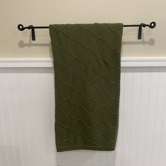 Primitive Wrought Iron Towel Rod with Scroll Design 28"