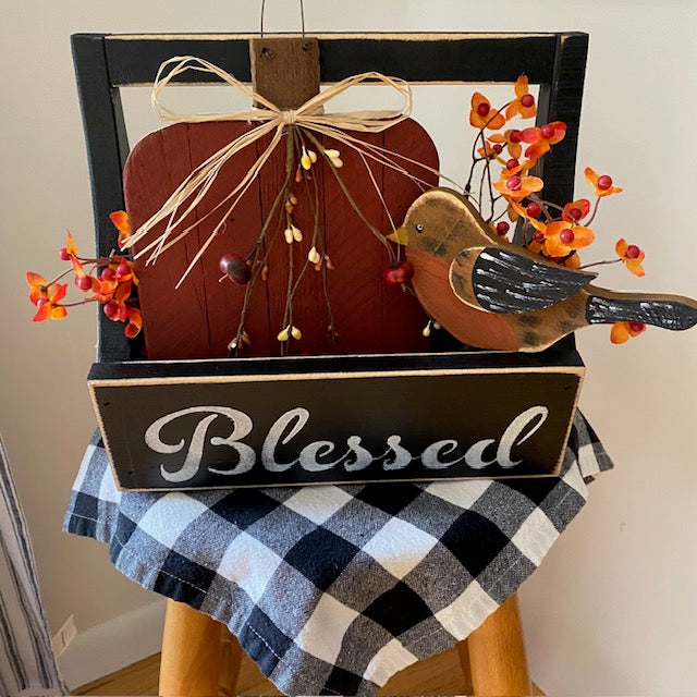 Primitive Pip Berry Wood Pumpkin