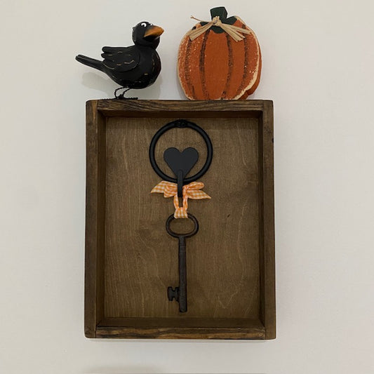 Key Holder Wood Box with Heart Hook