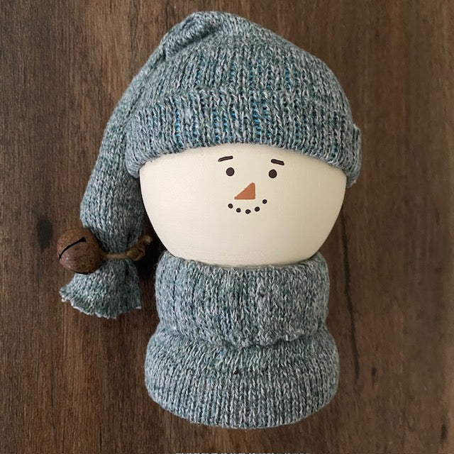 Primitive Wooden Snowman Decor with Wool Sweater and Rusty Bell, Handcrafted Country Christmas Shelf Sitter, Rustic Winter Folk Art